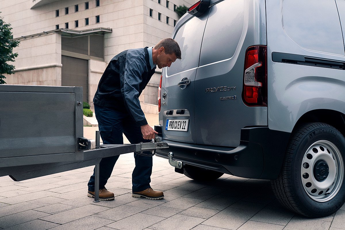 Toyota Proace City Electric, capacidad de carga y precios 