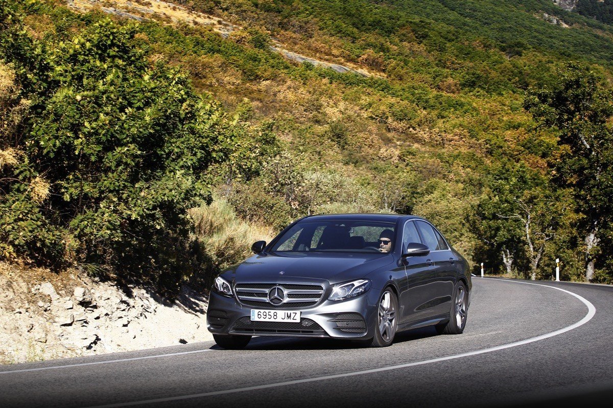 Prueba Mercedes-Benz E 220 D 2016, dueño de la autopista