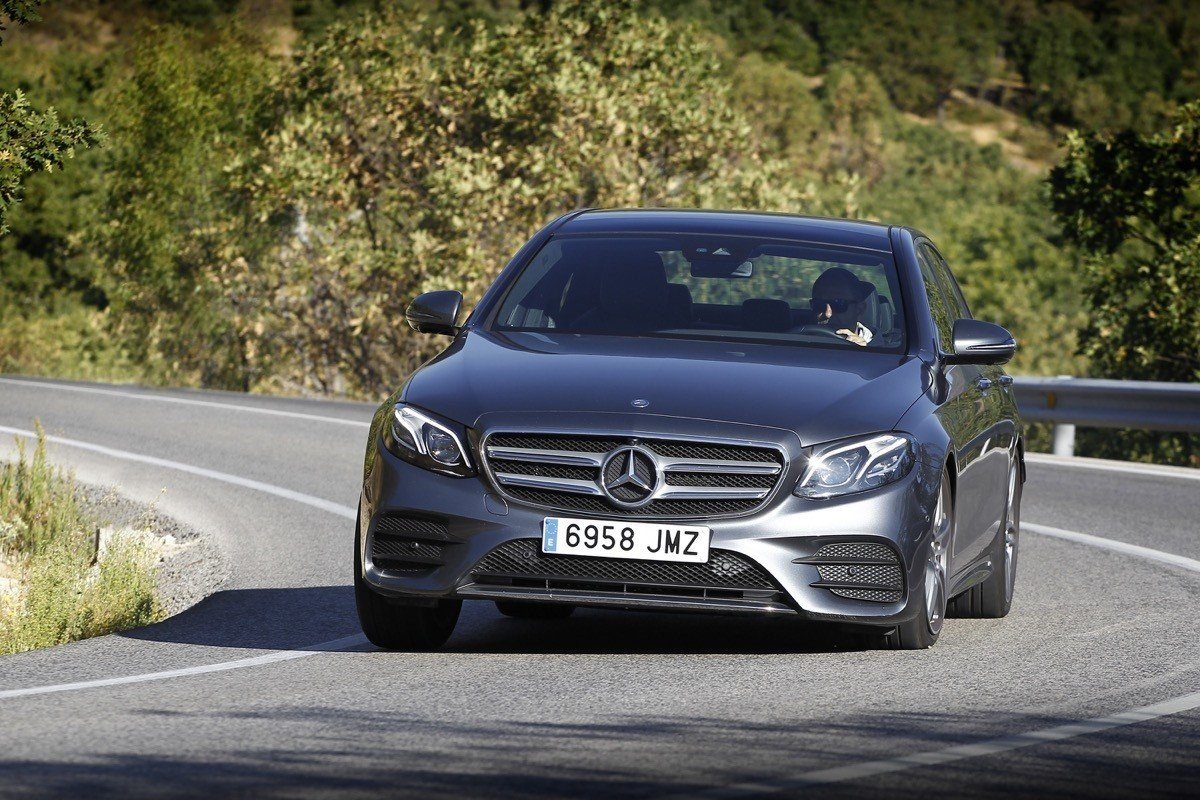 Prueba Mercedes-Benz E 220 D 2016, dueño de la autopista