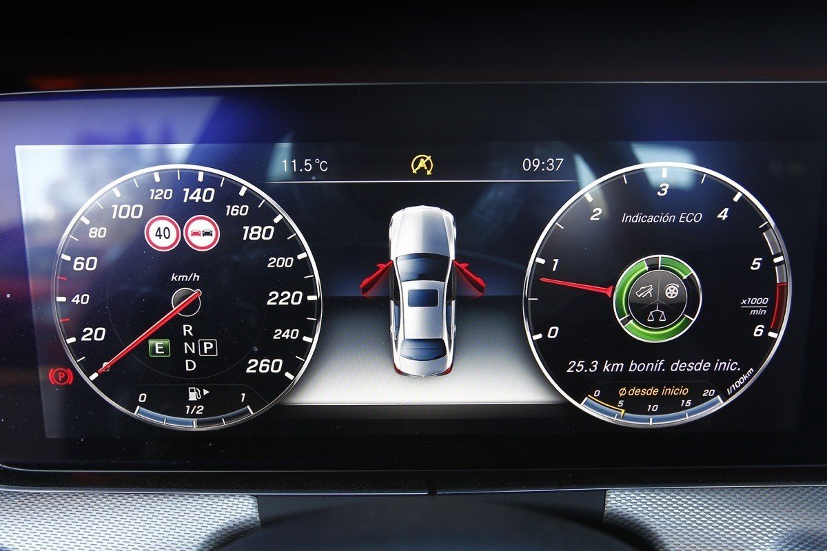 Prueba Mercedes-Benz E 220 D 2016, dueño de la autopista