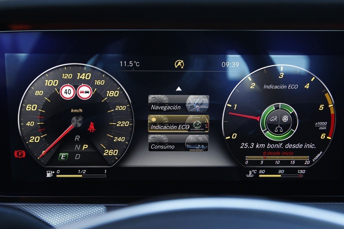Prueba Mercedes-Benz E 220 D 2016, dueño de la autopista