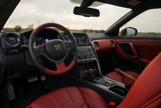 Nissan GT-R 2013: Godzilla sigue mejorando