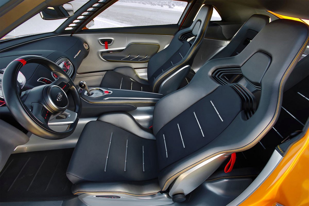 Se presenta el Kia GT4 Stinger en el Salón de Detroit