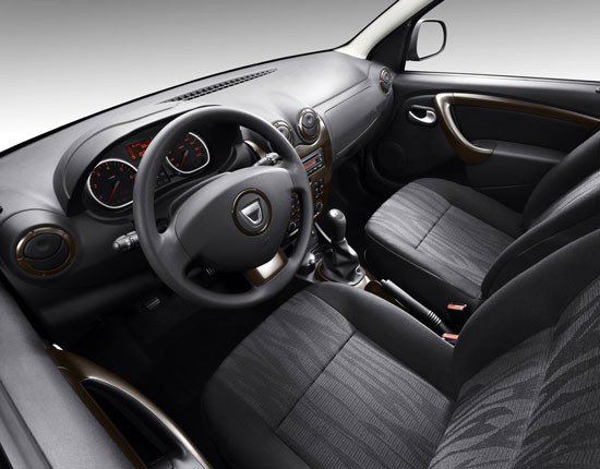 Dacia Duster, un todo terreno desde 11.900 euros