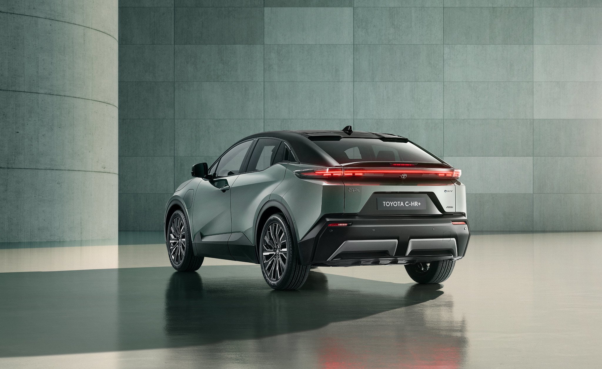 Toyota C-HR eléctrico