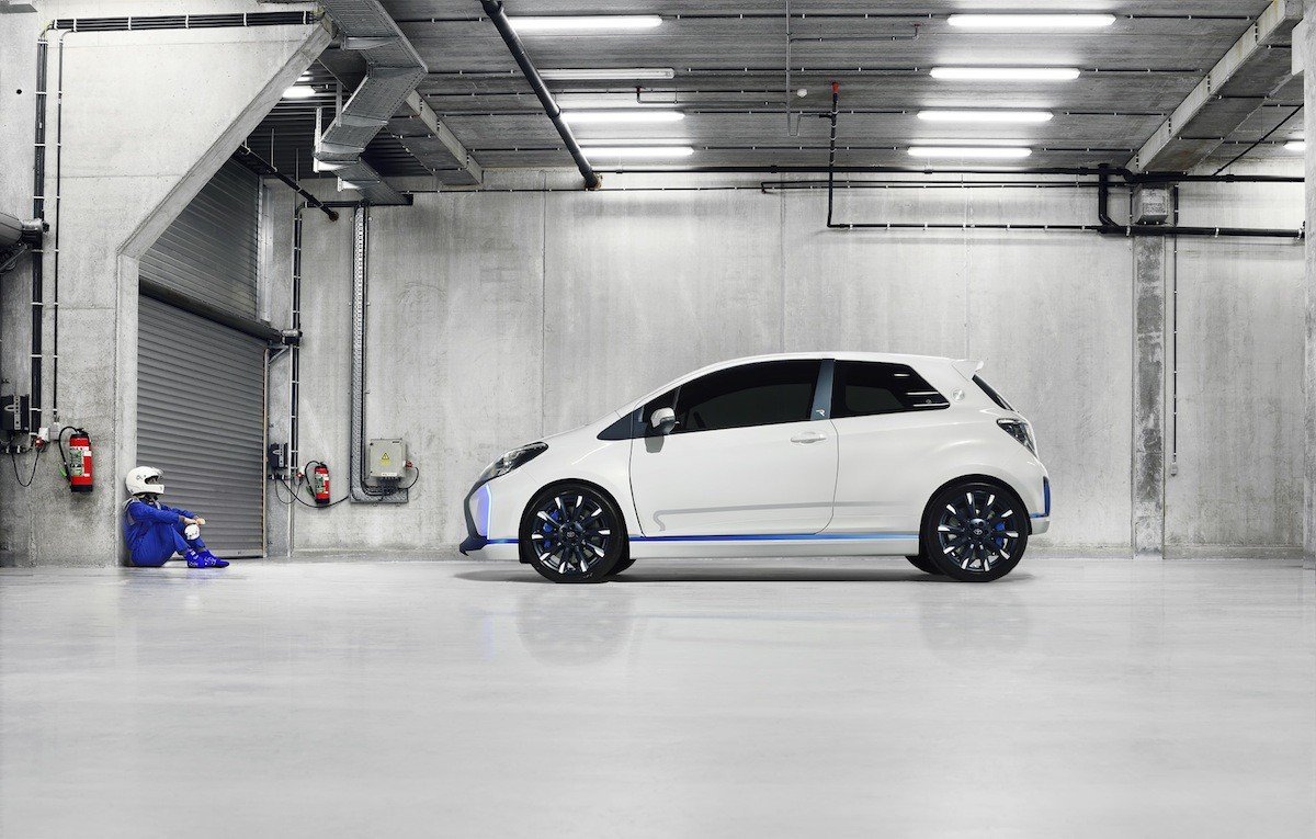 Toyota Yaris Hybrid-R Concept con 4 motores y 420 CV.