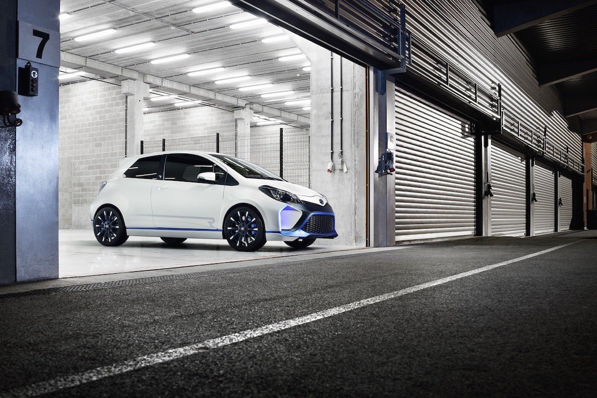 Toyota Yaris Hybrid-R Concept con 4 motores y 420 CV.