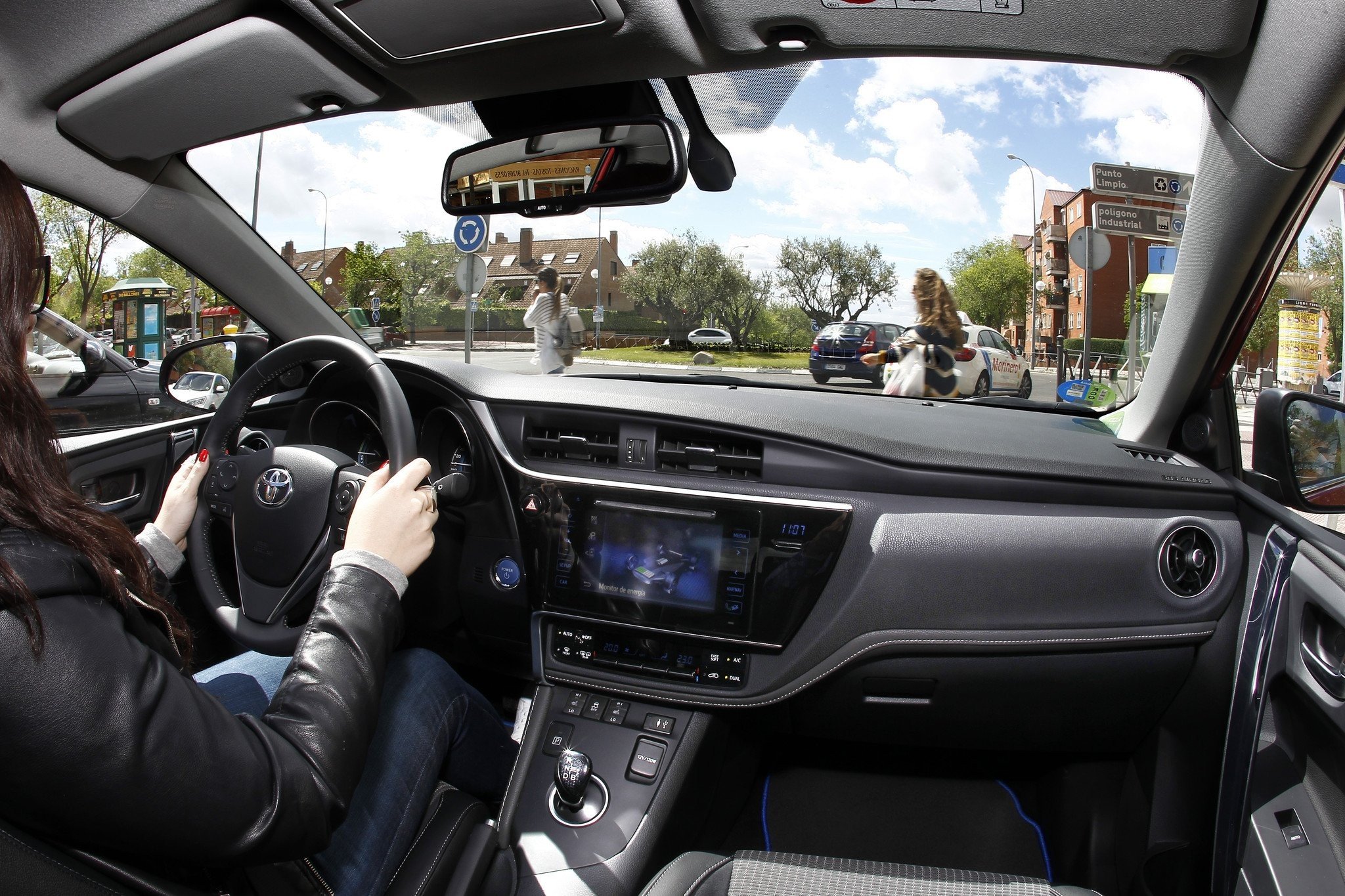 Prueba Toyota Auris Hybrid 2016: el híbrido que deberías comprar