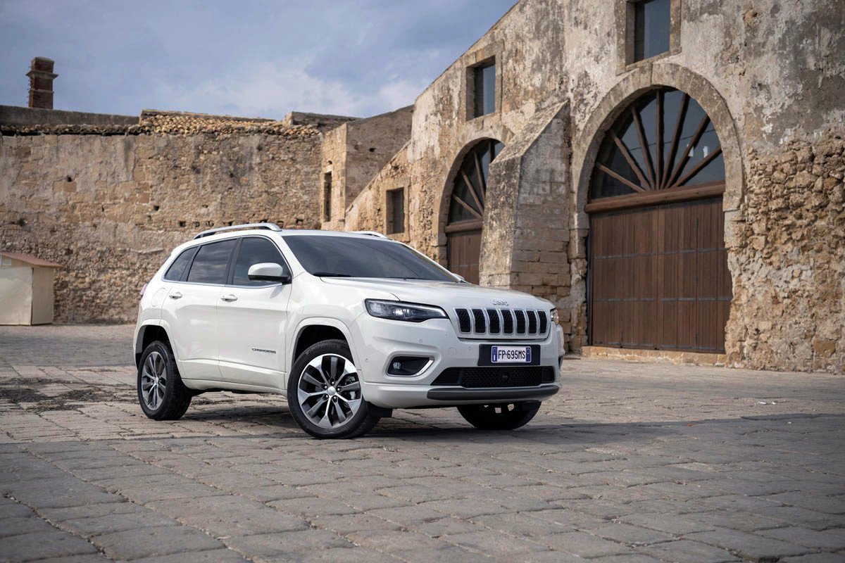 Nuevo Jeep Cherokee: en septiembre desde 44.200 euros