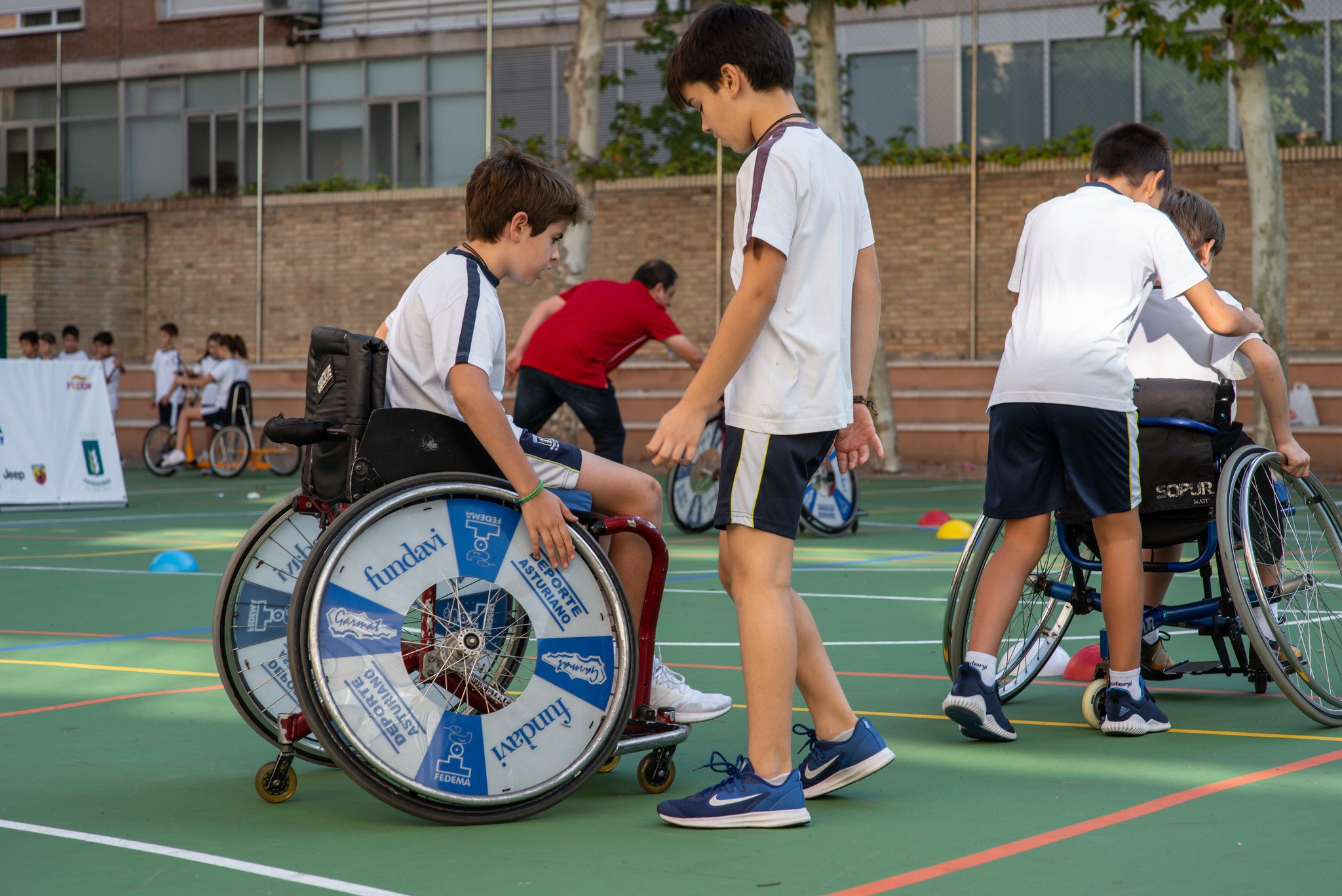 FCA Autonomy acerca el deporte adaptado y la movilidad a los colegios