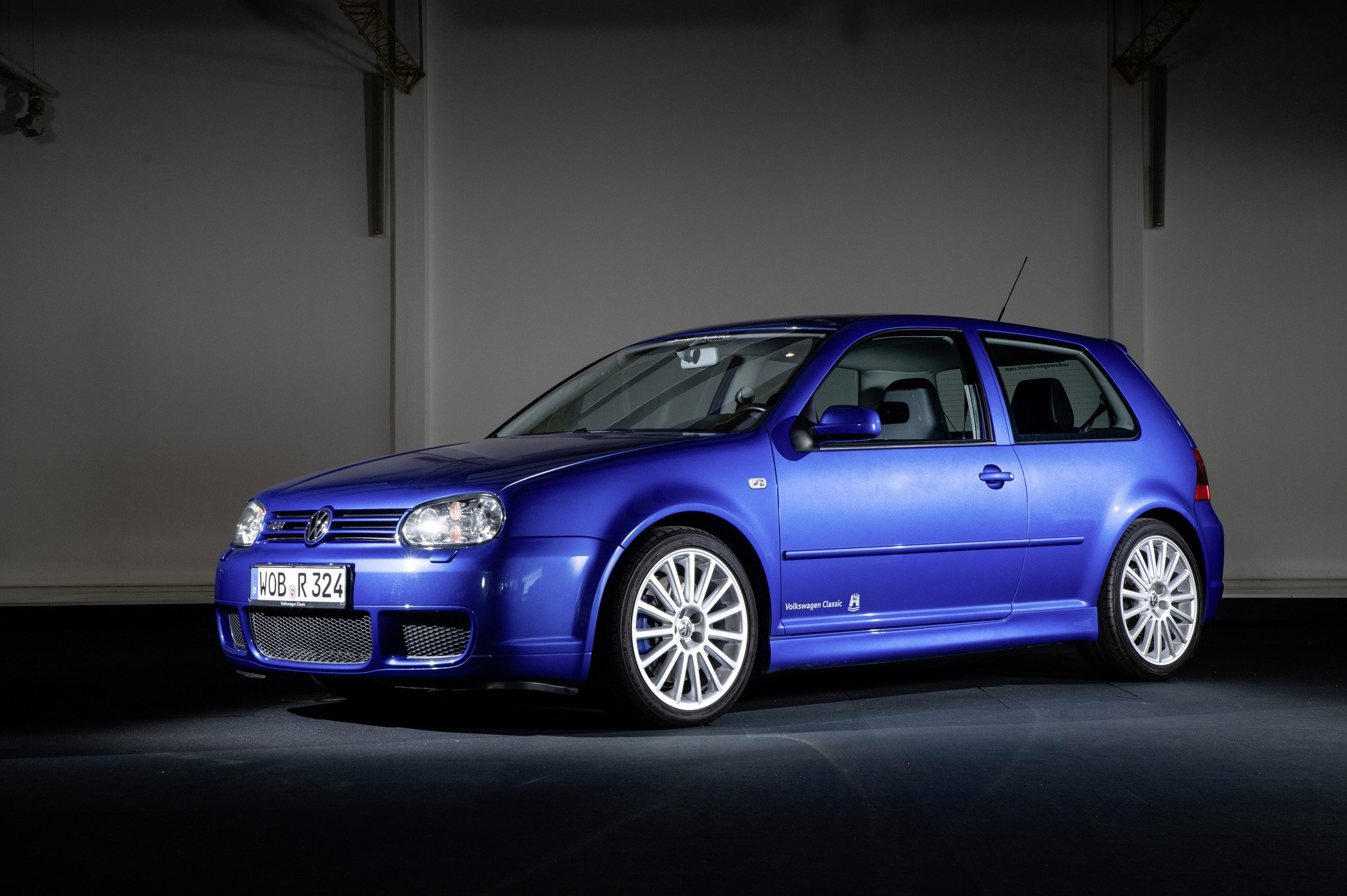 volkswagen Golf r32