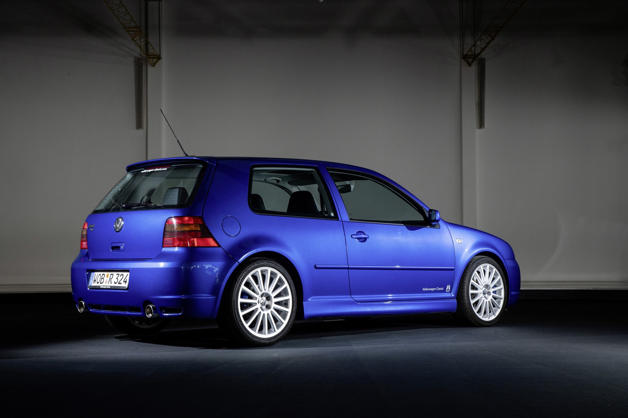 volkswagen Golf r32
