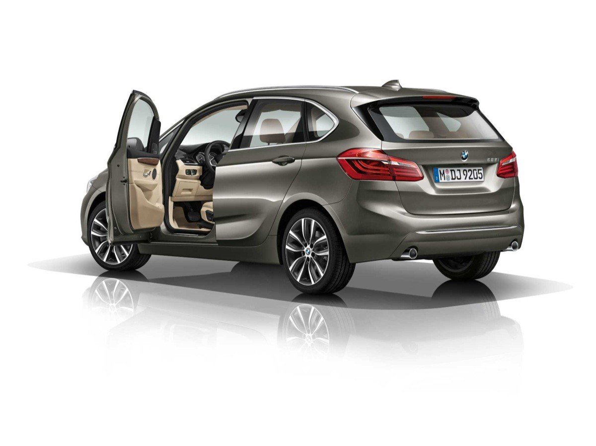 BMW Serie 2 Active Tourer, listo para el Salón de Ginebra