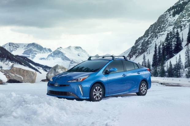 Nuevo Toyota Prius AWD-e: cambio de imagen y tracción total