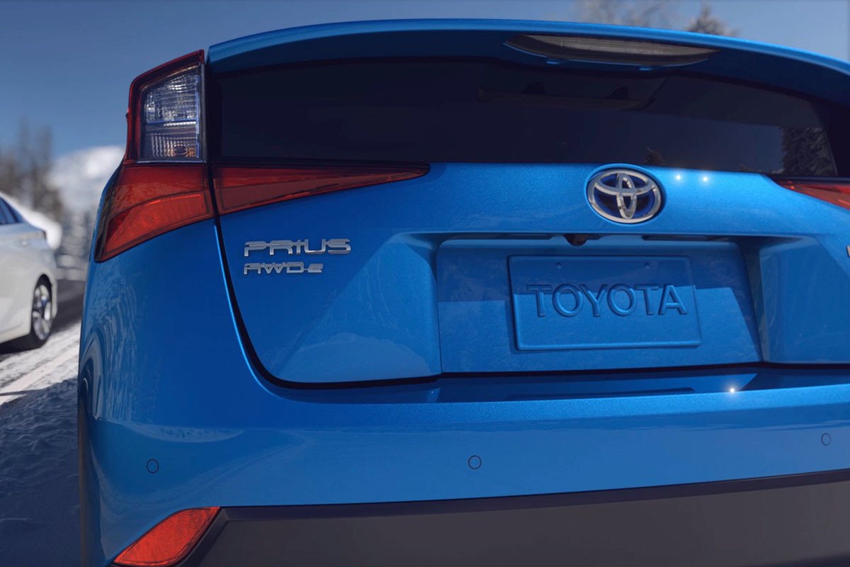 Nuevo Toyota Prius AWD-e: cambio de imagen y tracción total