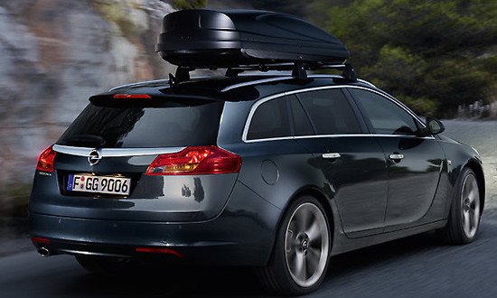 Comprar coche: Opel Insignia, ¿Sport 2.0 CDTI 160cv o Sport 2.0 Turbo 220cv 4×4?