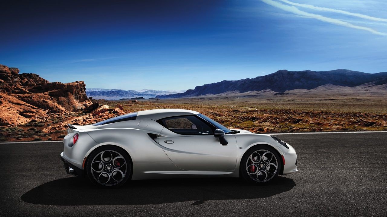 Alfa Romeo 4C: algunas curiosidades sobre su producción