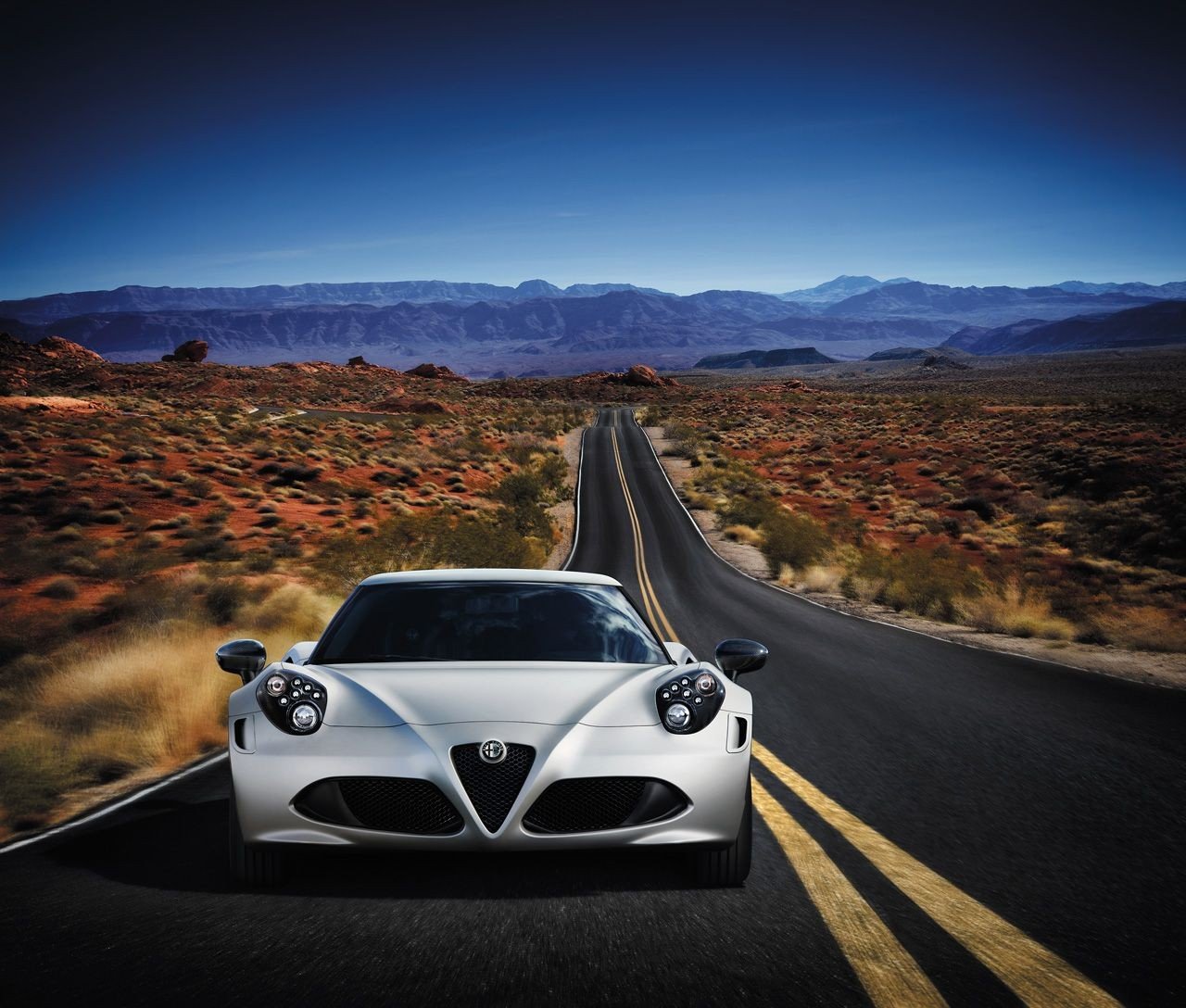 Alfa Romeo 4C: algunas curiosidades sobre su producción