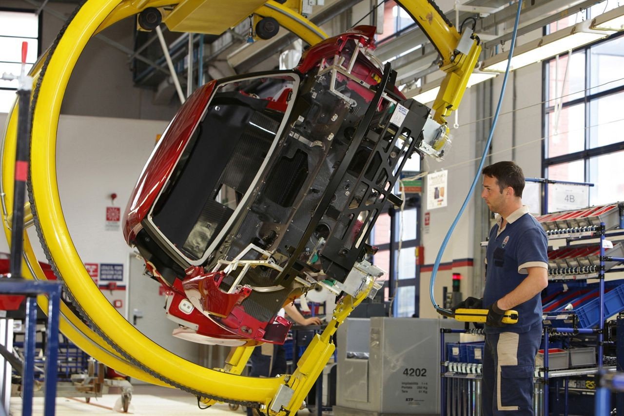 Alfa Romeo 4C: algunas curiosidades sobre su producción