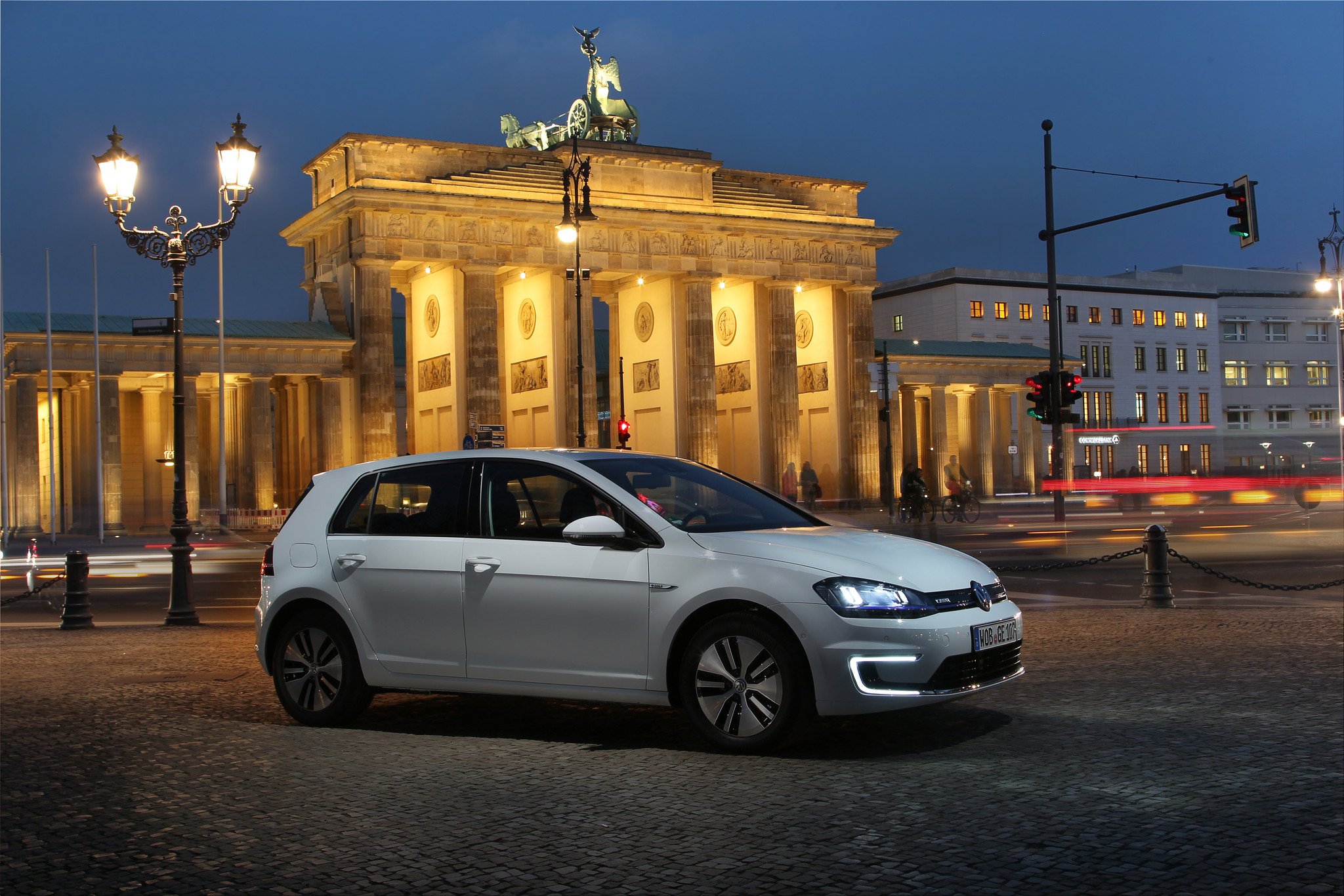 Volkswagen e-Golf y Golf GTE: prestaciones y eficiencia al máximo nivel