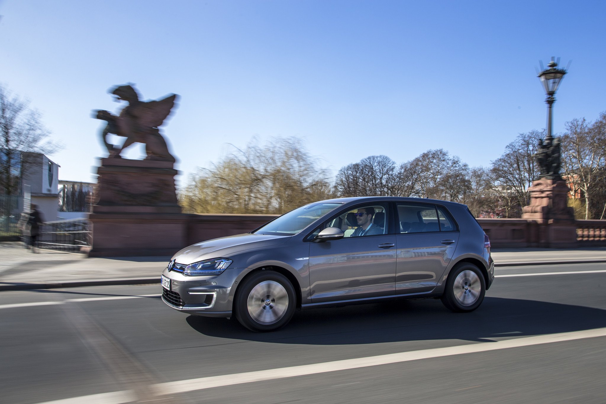 Volkswagen e-Golf y Golf GTE: prestaciones y eficiencia al máximo nivel