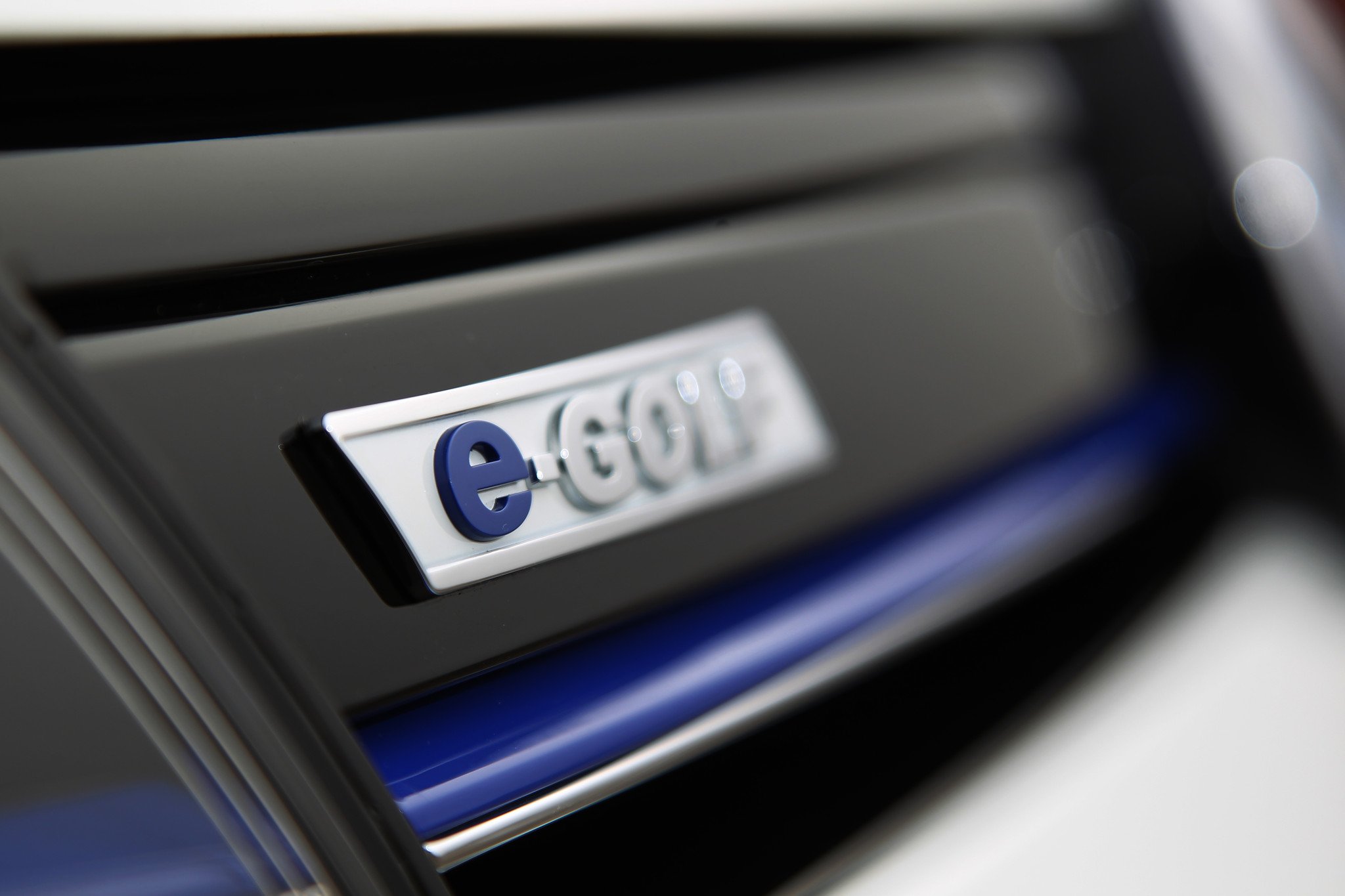 Volkswagen e-Golf y Golf GTE: prestaciones y eficiencia al máximo nivel