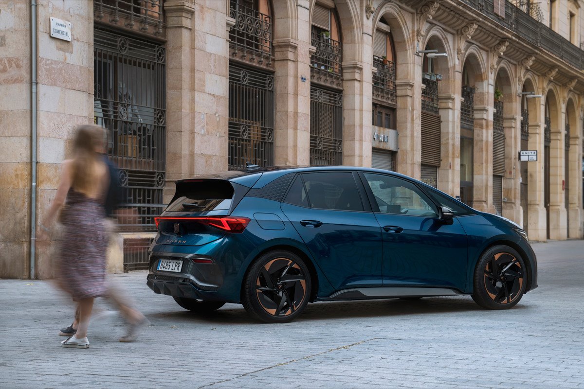 Prueba y opinión del CUPRA Born: precios, gama, interior