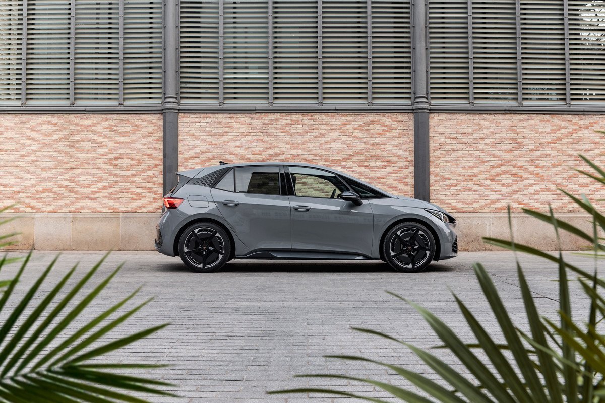 Prueba y opinión del CUPRA Born: precios, gama, interior