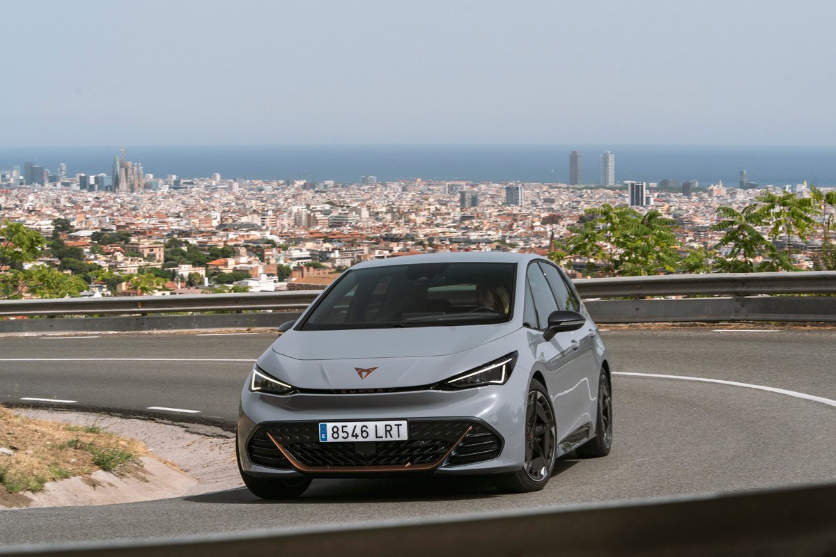 Prueba y opinión del CUPRA Born: precios, gama, interior