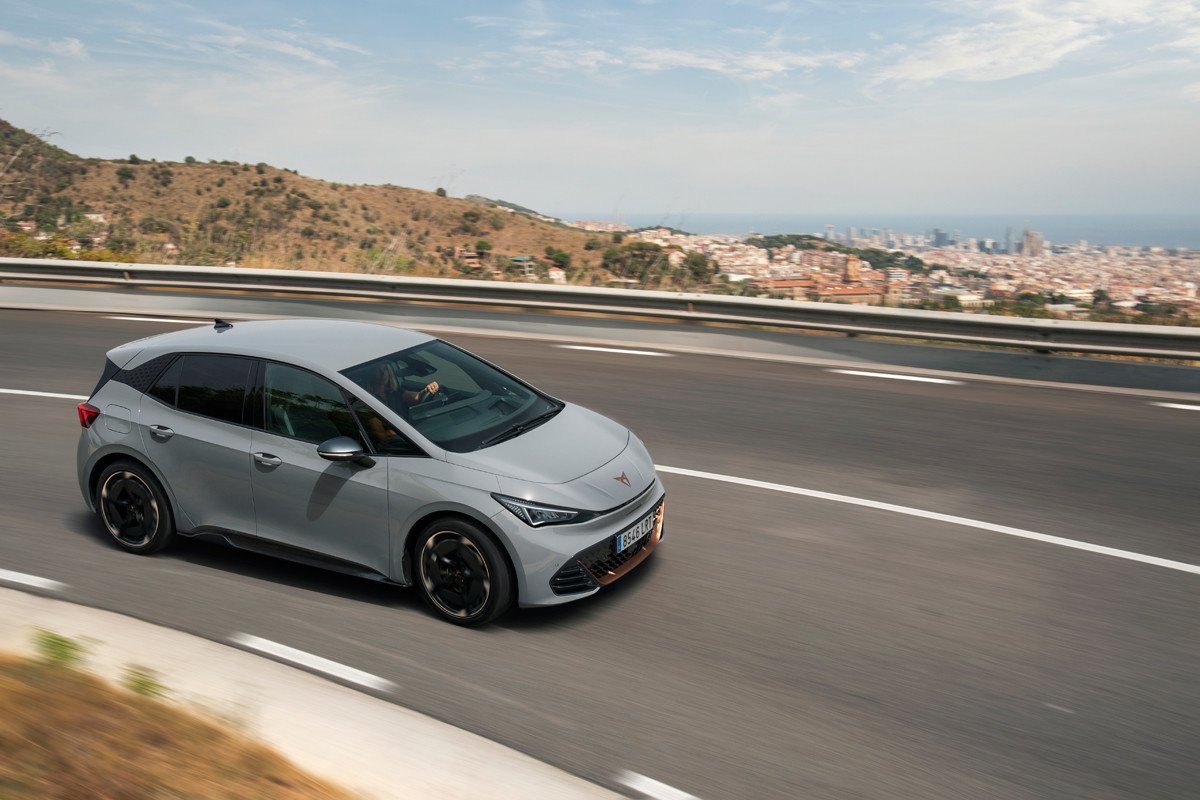 Prueba y opinión del CUPRA Born: precios, gama, interior