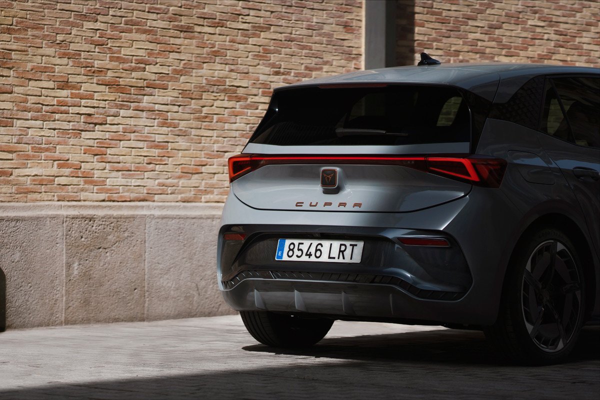 Prueba y opinión del CUPRA Born: precios, gama, interior