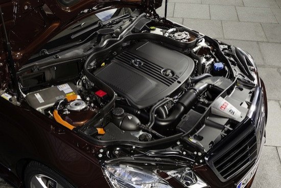 Nuevo Mercedes Clase E 300 híbrido-diesel
