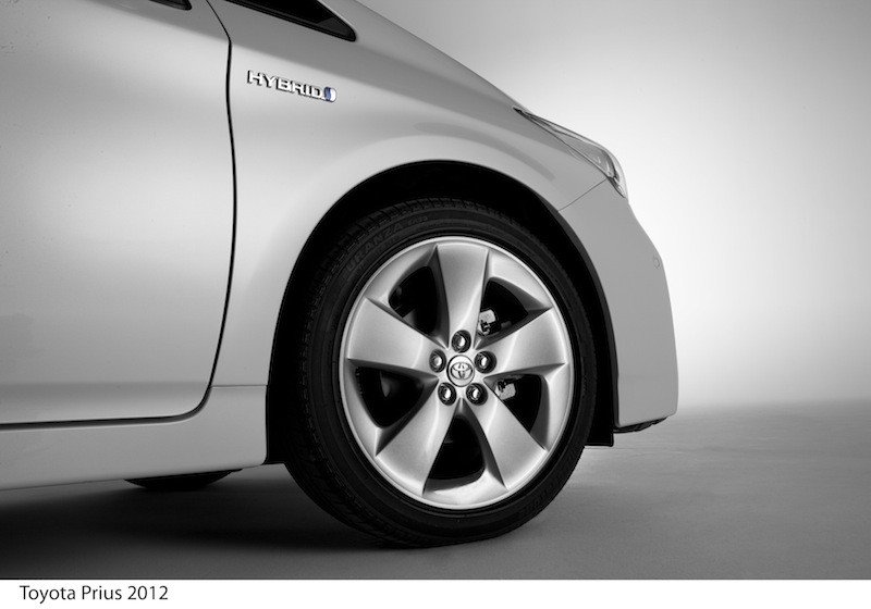 Toyota Prius 2012, nuevo diseño y equipamiento