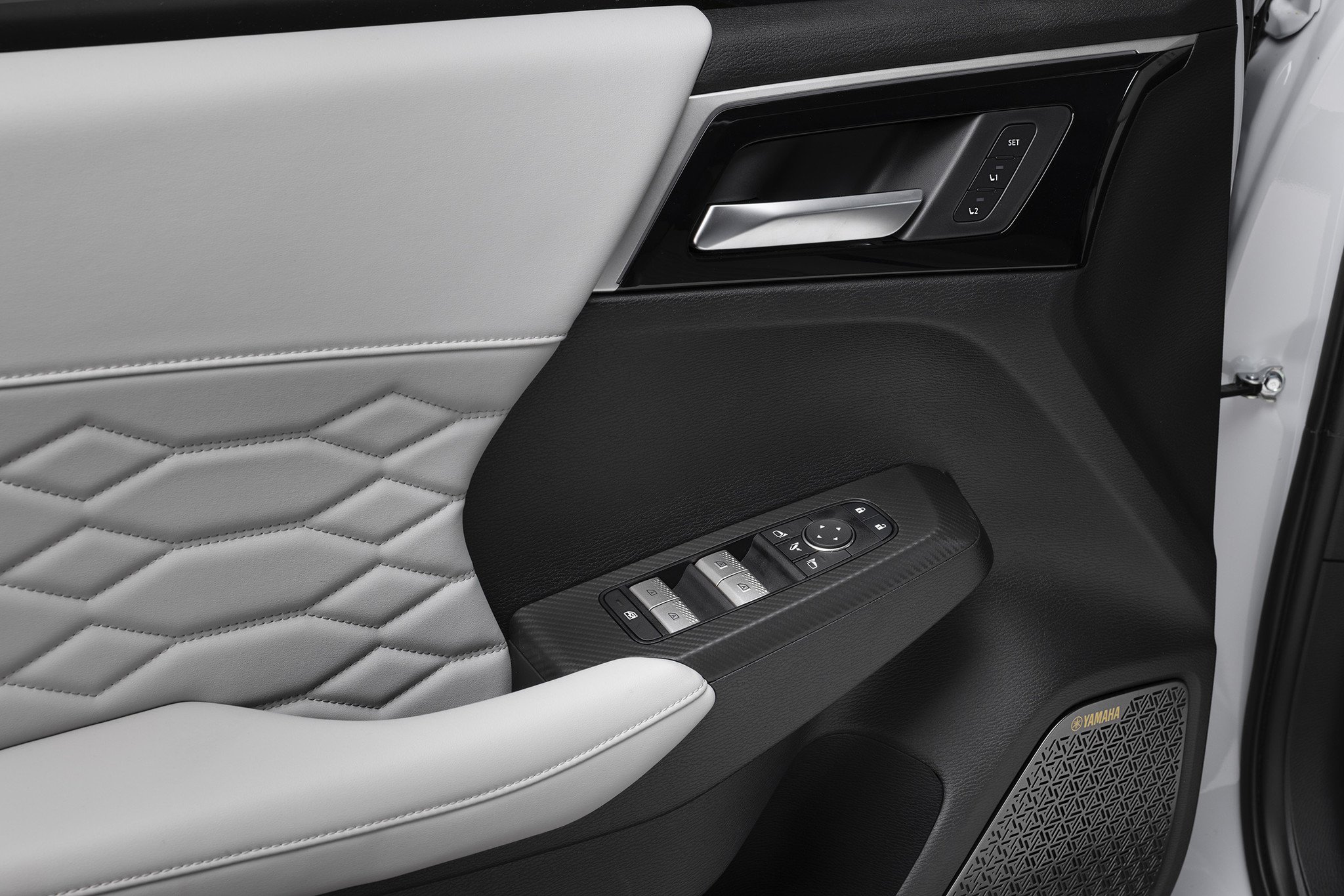 Mitsubishi Outlander 2025 Interior