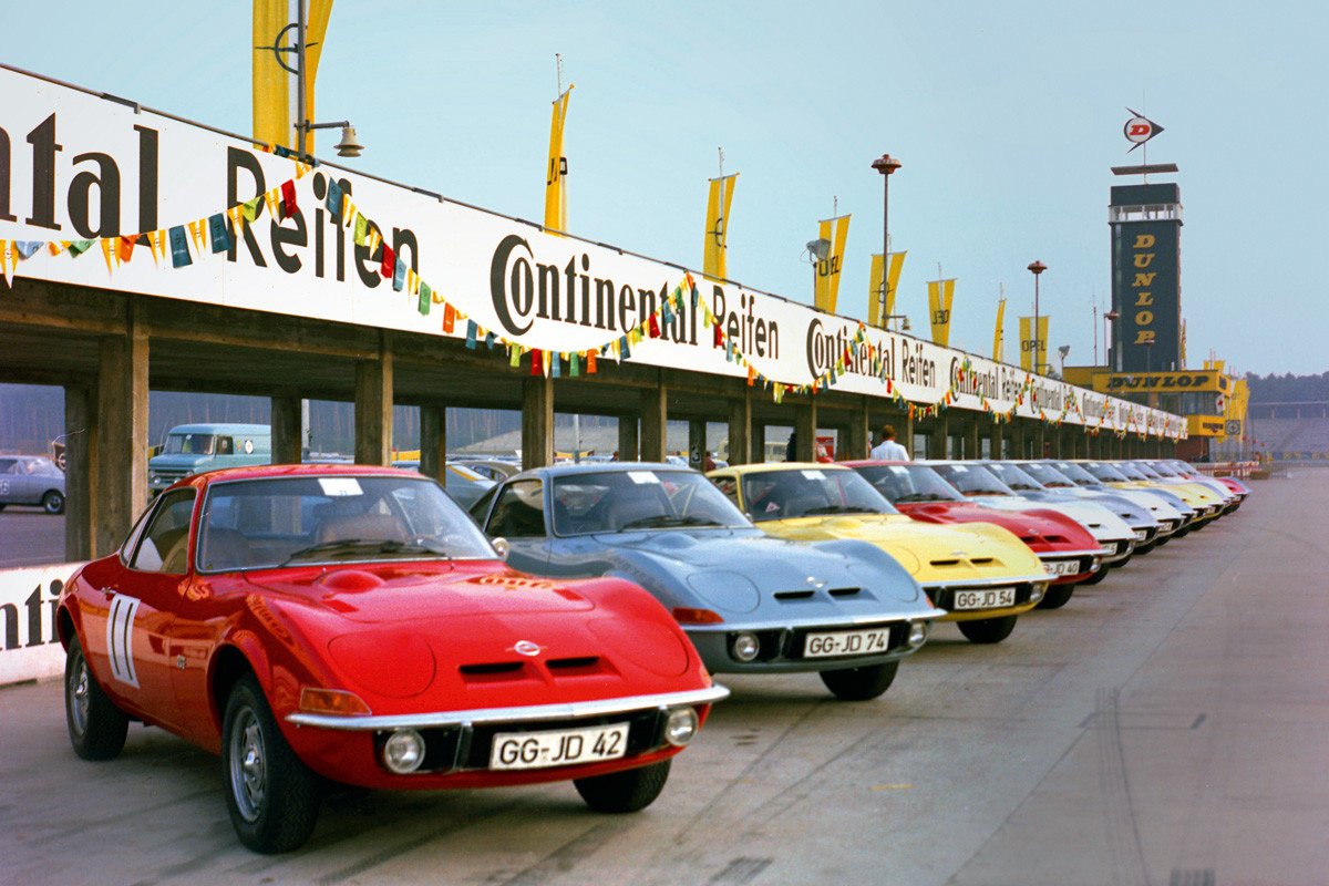 Opel celebra el 50 aniversario del “Design Studio”