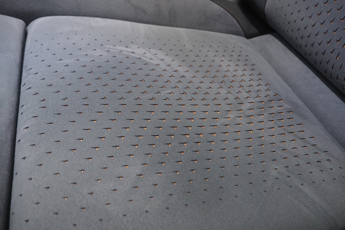 Prueba y opinión del CUPRA Born: interior, precio y autonomía con el Battery Pack