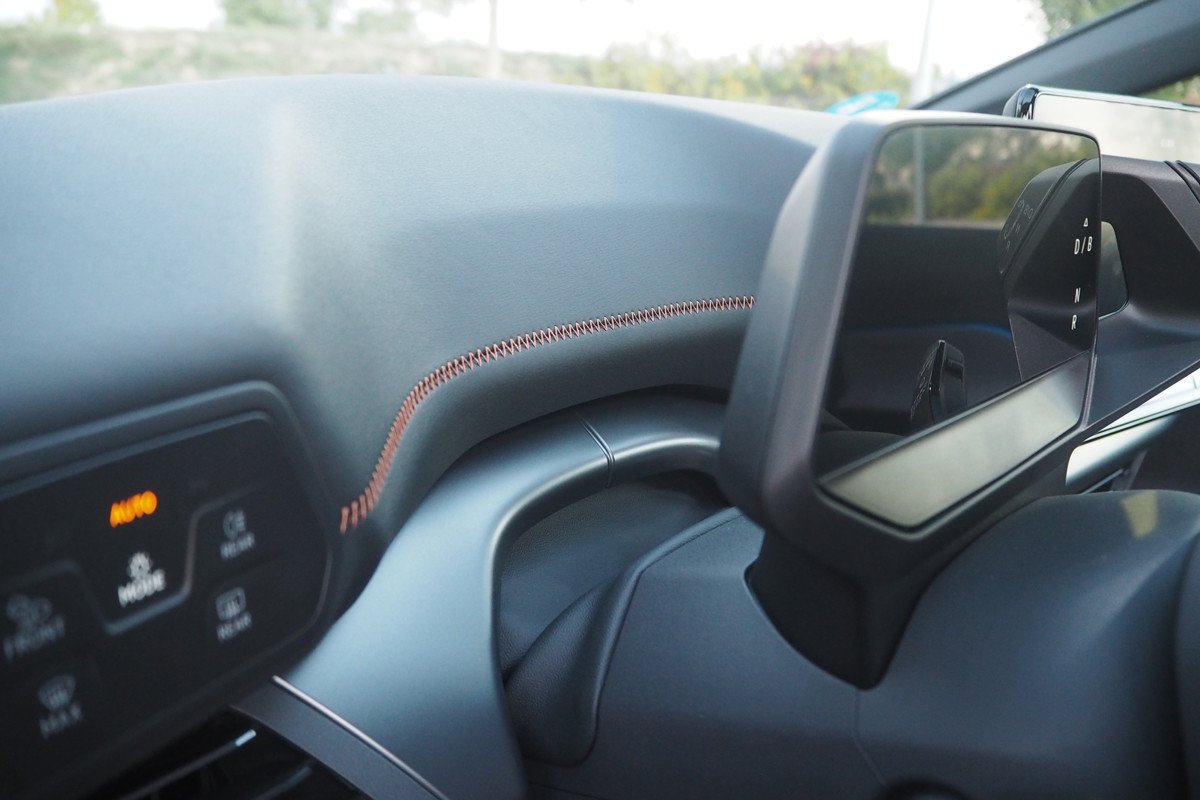 Prueba y opinión del CUPRA Born: interior, precio y autonomía con el Battery Pack