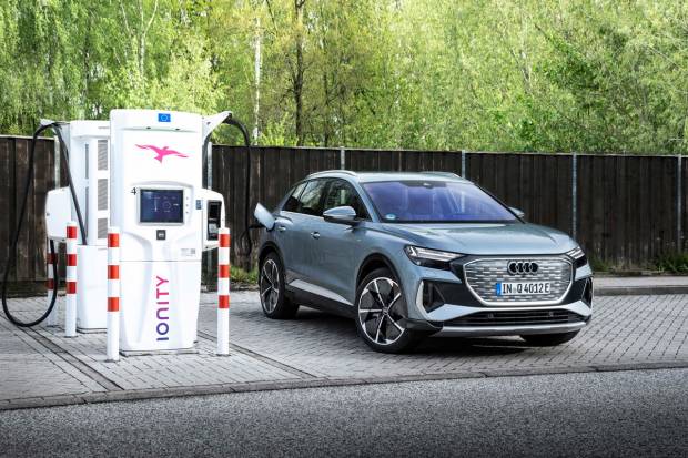 Actualización para el Audi Q4 e-tron: más potencia de carga y tecnología