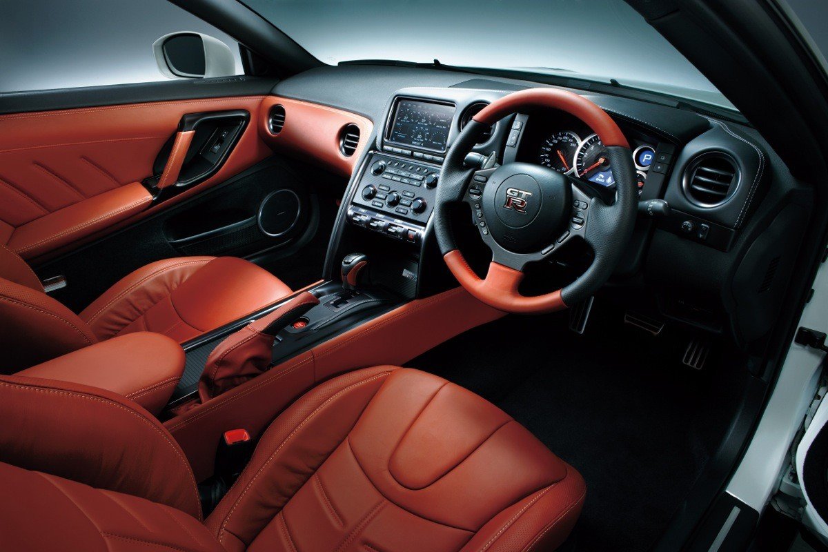 Nissan GT-R 2014, eternamente joven