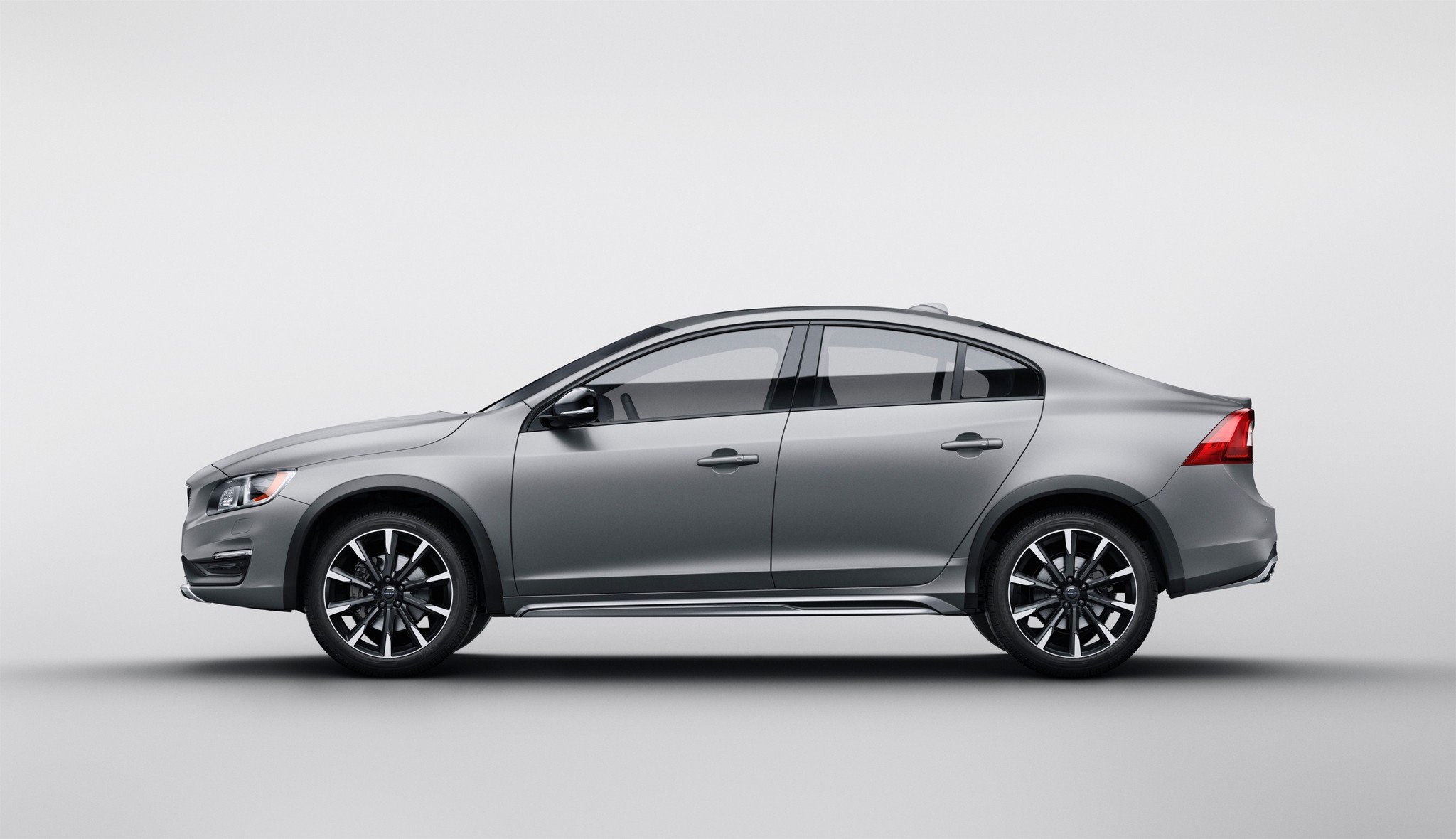 Volvo S60 Cross Country: no hace falta un SUV para salir al campo