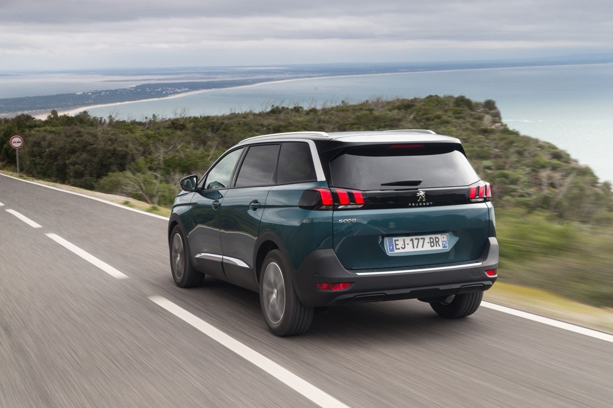 Precios y equipamientos del nuevo Peugeot 5008