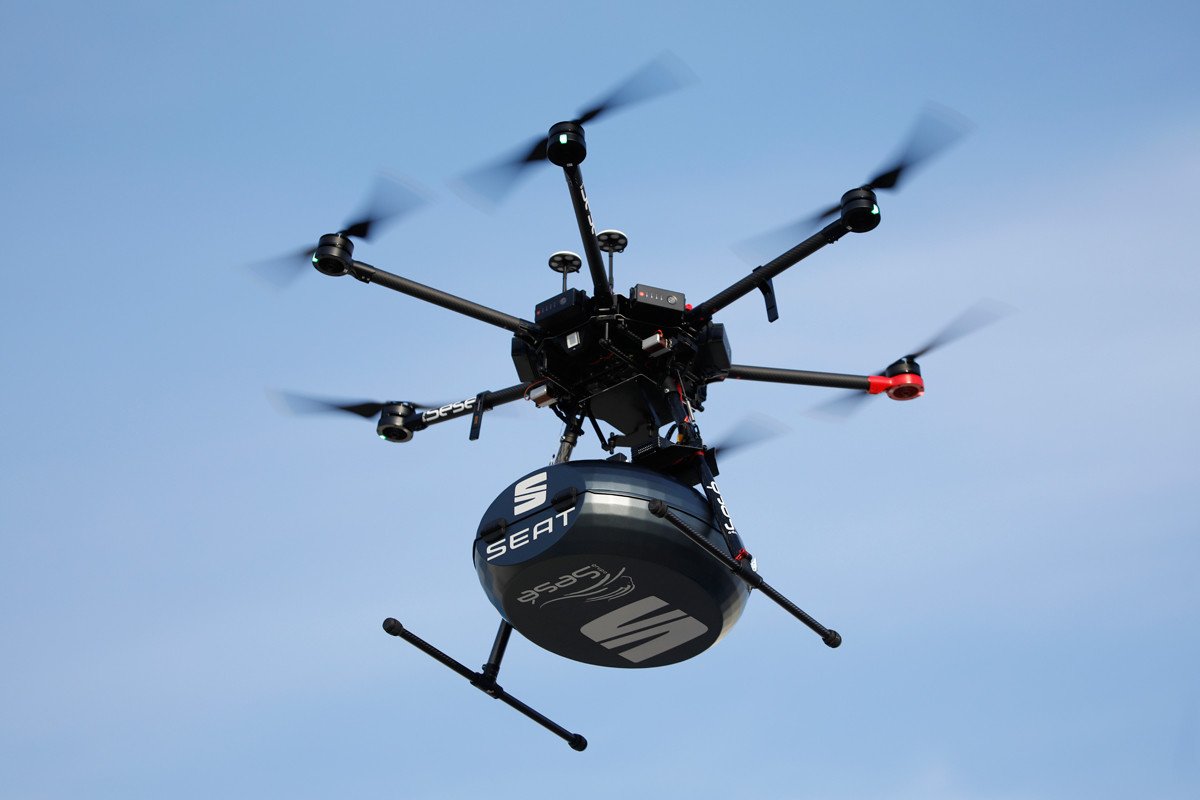 SEAT usa drones para el transporte de piezas