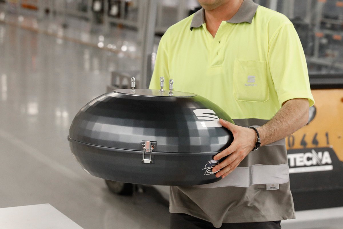 SEAT usa drones para el transporte de piezas