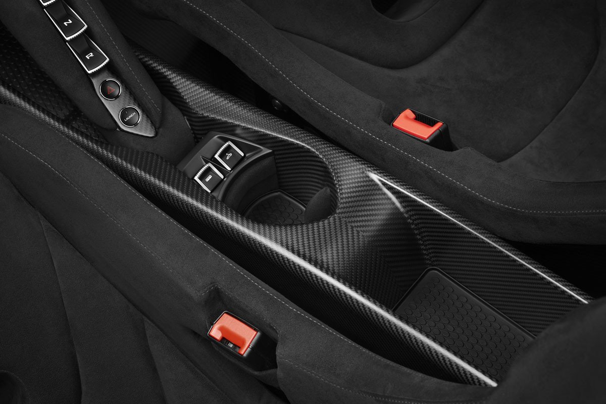 McLaren 765LT Spider: un año después llega la versión sin techo