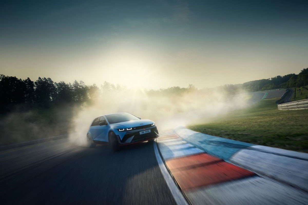 Hyundai ya tiene listo su primer deportivo eléctrico: así es el espectacular IONIQ 5 N