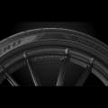 Pirelli lanza su primer neumático de alta carga para coches eléctricos