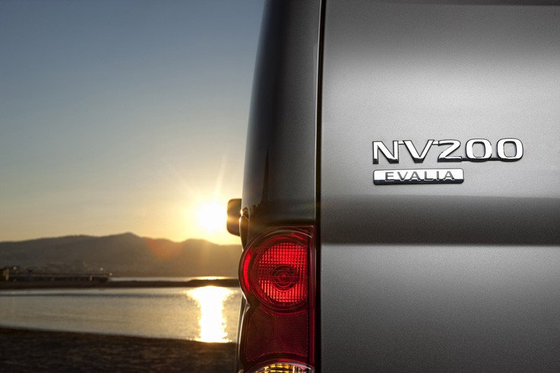 Prueba: Nissan Evalia, un siete plazas barato