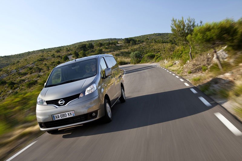 Prueba: Nissan Evalia, un siete plazas barato