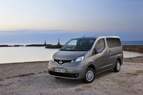Prueba: Nissan Evalia, un siete plazas barato
