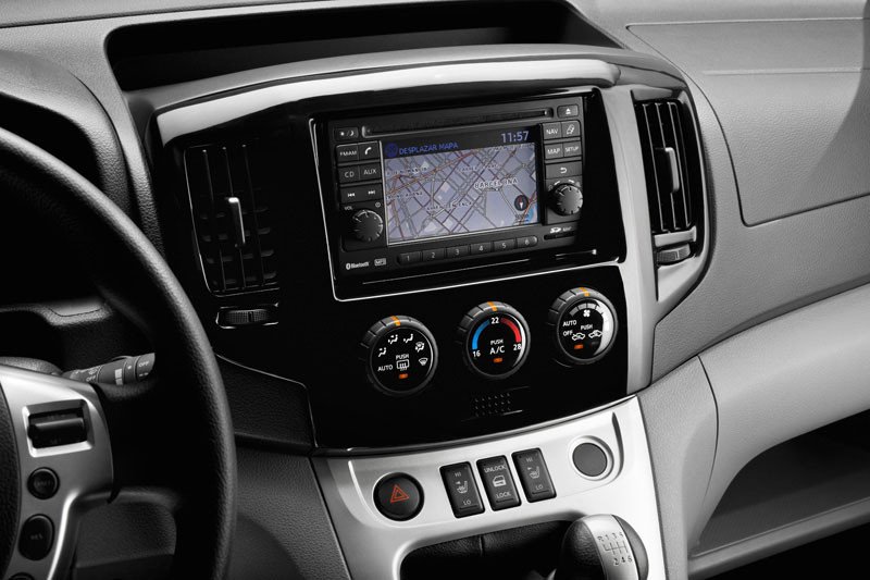 Prueba: Nissan Evalia, un siete plazas barato